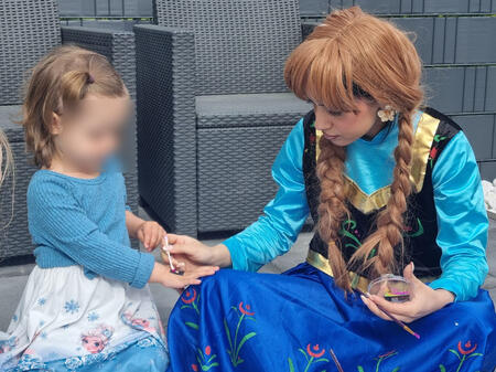 Kinderschminken & Glitzer Tattoos